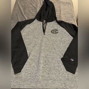 Champion Men’s 1/4 zip hoodie 
Size 2XL